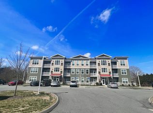 Essex Station Apartments, Essex, CT 06426