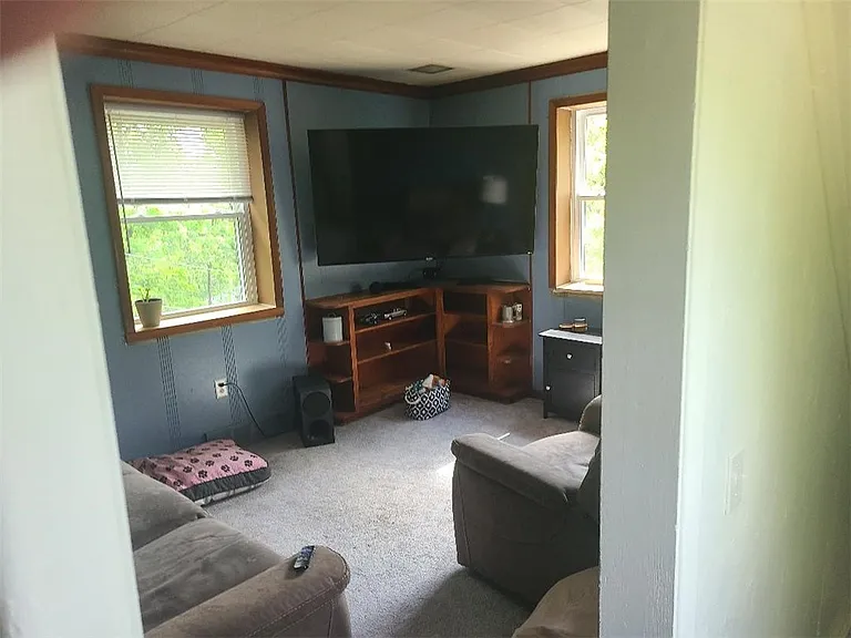 207 Montana Ave — Photo 12
