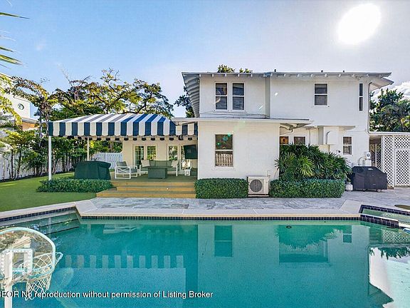 2nd image of 307 Wildermere Rd