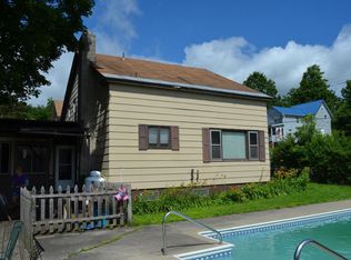 32 Queen St, Whitehall, NY 12887