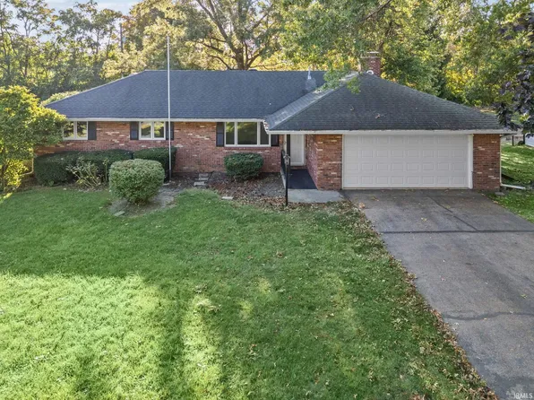 120 Coldbrook Dr, Lafayette, IN 47909