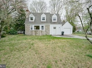 6 Braddock Ave, Hammonton, NJ 08037