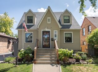 4025 Prairie Ave, Schiller Park, IL 60176