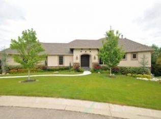 1921 S Surrey Ct, Bartlesville, OK 74006