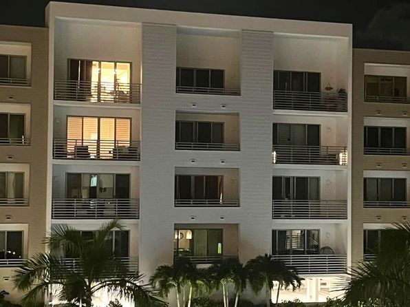 1703 N Tamiami Trl #303