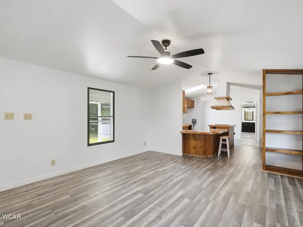106 Deercreek Cir, Lima, OH 45804