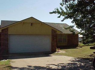 9610 E Franklin Rd E, Norman, OK 73026