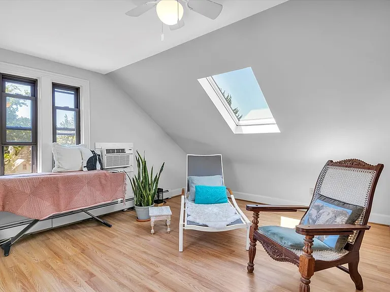 16 Lincoln Ave #4 — Photo 16