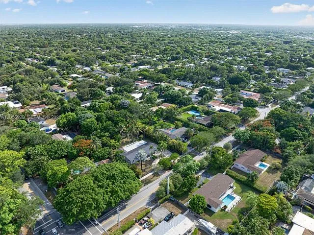 8220 SW 152nd St — Photo 13