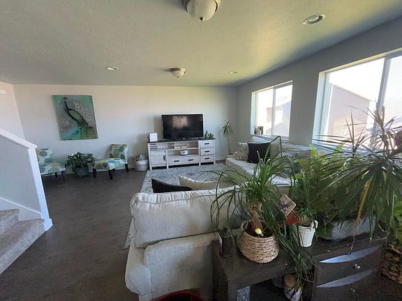 3rd image of 2997 S Red Pine Dr
