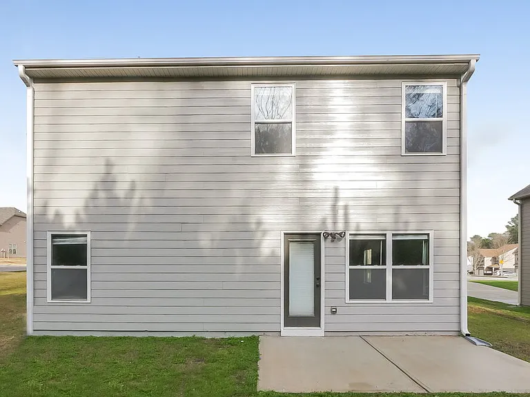 1210 Pebble Rock Rd — Photo 17