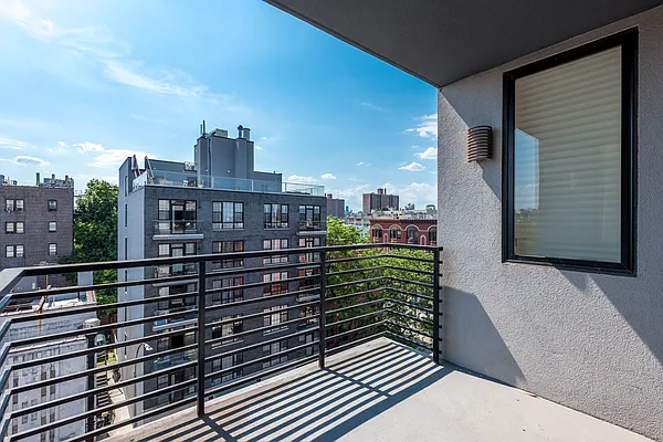 Rented by Nooklyn NYC LLC | media 8