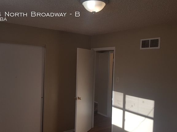 4th image of 8534 N Broadway APT B
