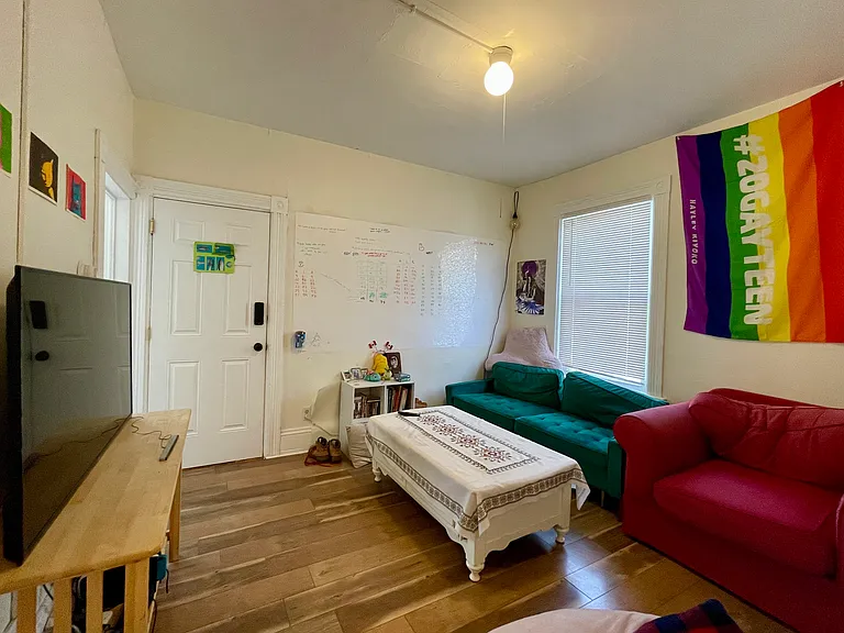 11 Preston St #2A — Photo 2