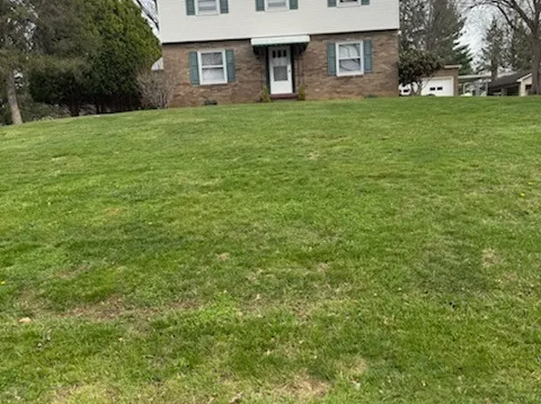 3623 Manning Tree Dr, Akron, OH 44321