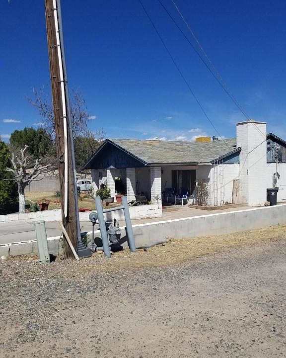 1st image of 307 N 10th St