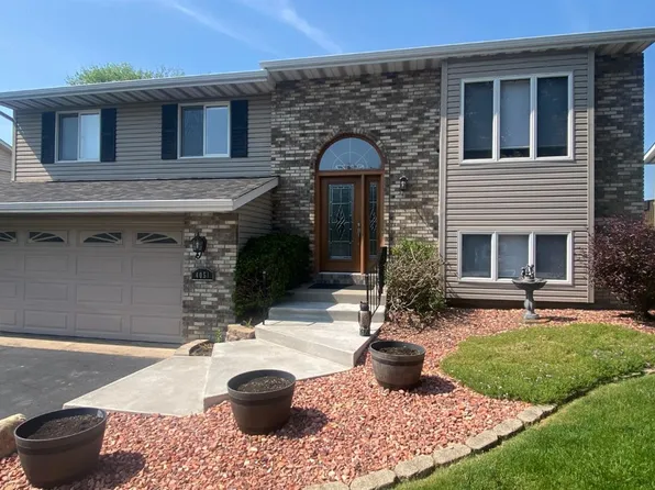 4051 Burning Tree Ct, Crown Point, IN 46307