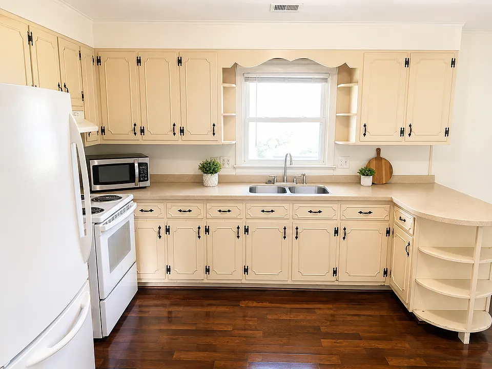227 Spring Knoll Cir