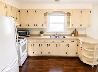 227 Springknoll Cir, Fredericksburg, VA 22405