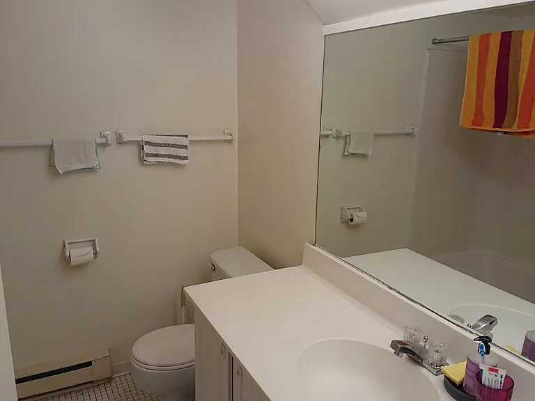 University Park Apartments near Cornell University — Photo 514