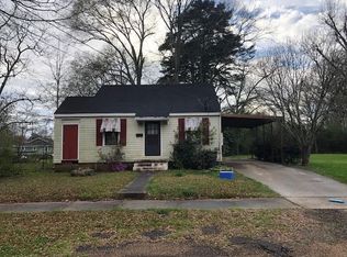 117 N Chestnut St, McComb, MS 39648