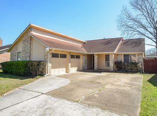 9414 Kingsvalley St, Houston, TX 77075