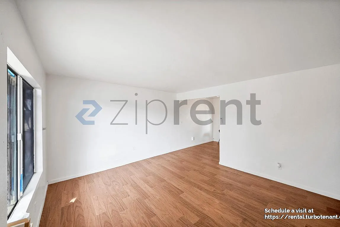 2 bed, 840 sqft, $2,250 — Photo 1