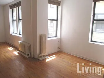 Rented by Living New York