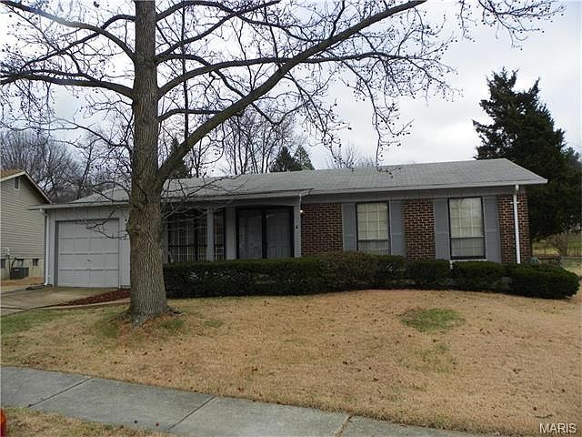 1st image of 6534 Dallavis Dr