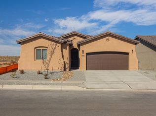 1496 Valle De Colores Rd, Los Lunas, NM 87031