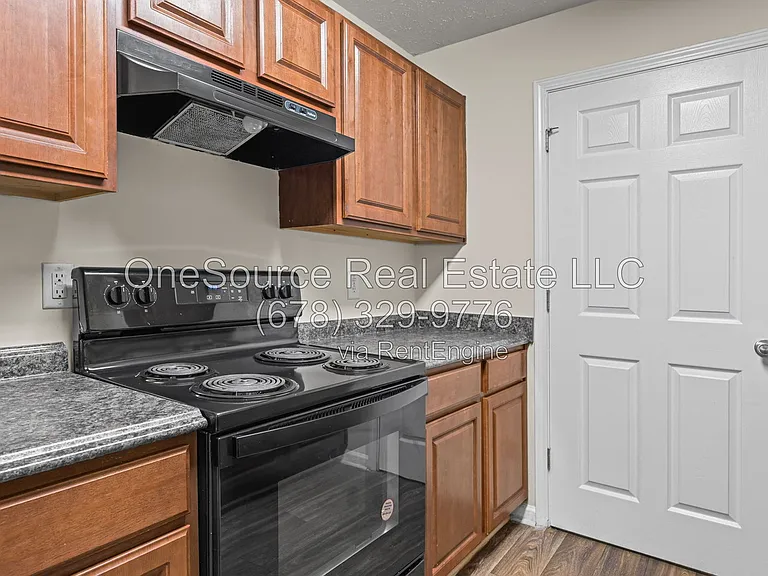 3202 Fairington Club Dr #1 — Photo 8