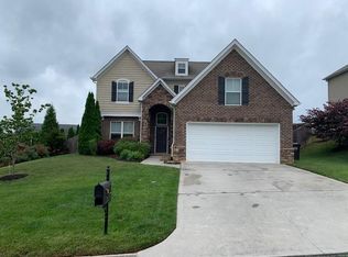 10717 Gable Run Dr, Knoxville, TN 37931