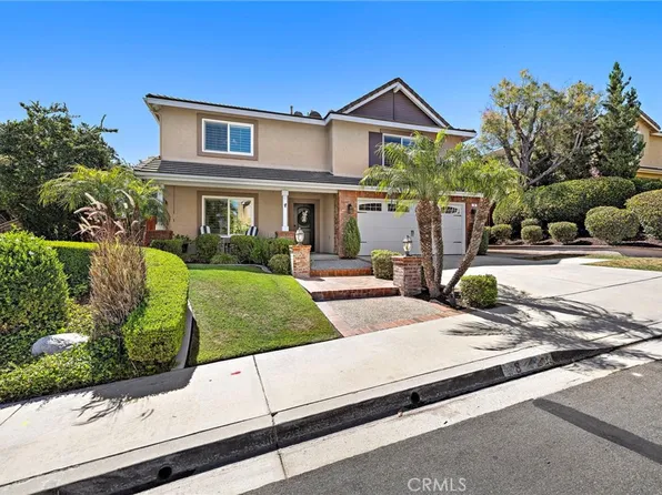 8 Las Pisadas, Rancho Santa Margarita, CA 92688