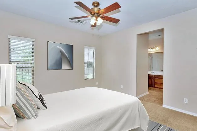 3659 W Thalia Ct — Photo 13