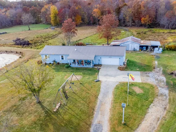 5949 Beaver Hill Rd, Pikeville, TN 37367