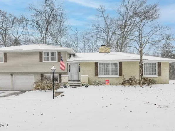 2601 Twin Hills Rd, Jefferson City, MO 65109