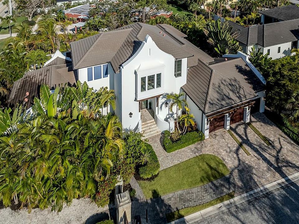 1st image of 1202 SHARSWOOD LANE