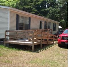 1247 Highland Games Rd, Red Springs, NC 28377