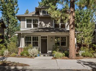 2616 NW Crossing Dr, Bend, OR 97701