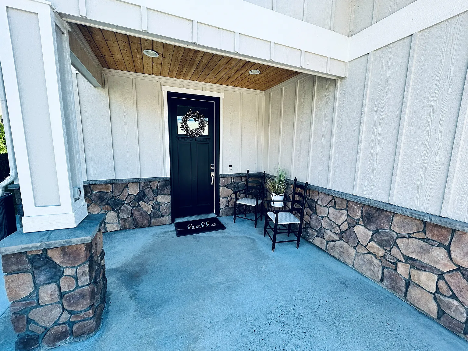 3 bed, 1779 sqft, $3,200 — Photo 3