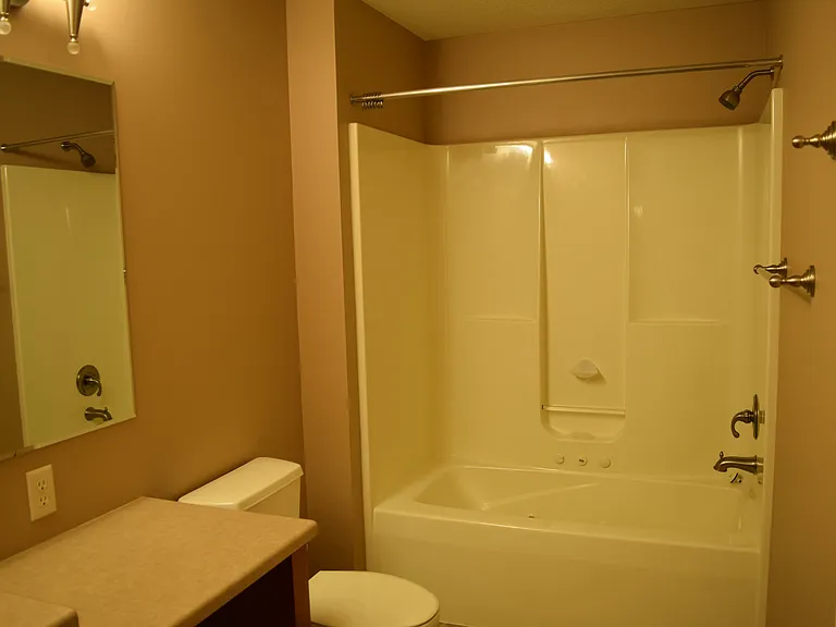 10039 Oak Trail Rd — Photo 16