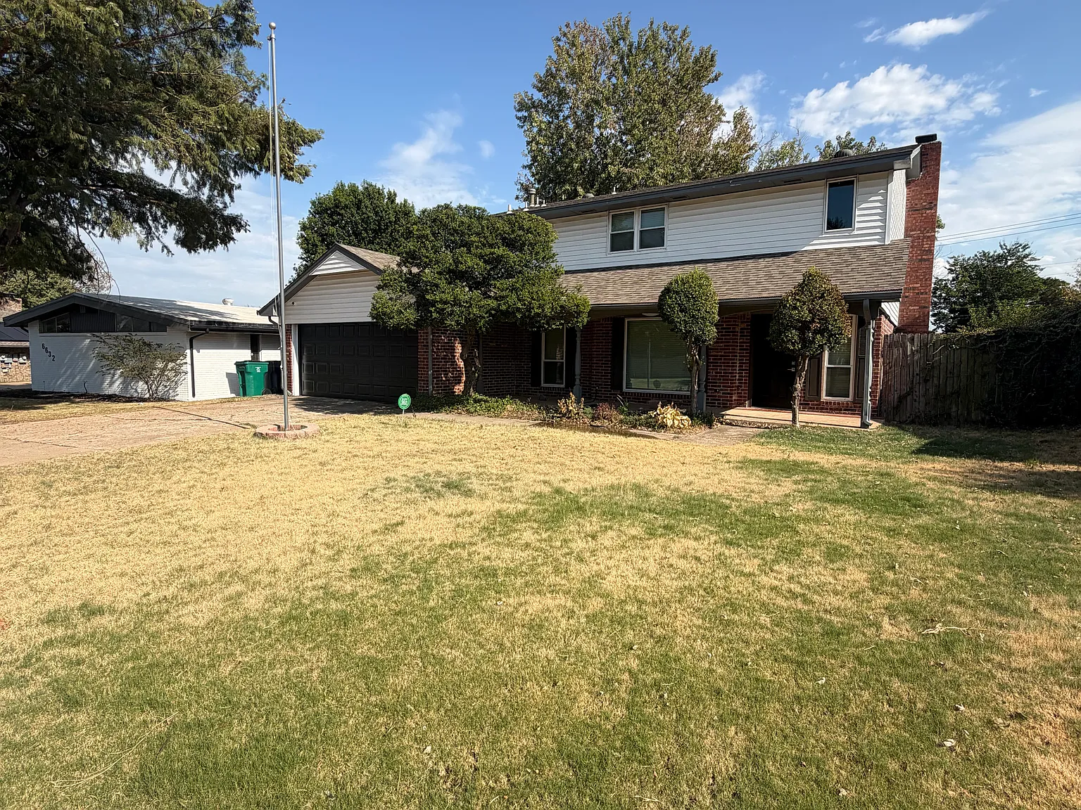 4 bed, 2559 sqft, $2,450 — Photo 2