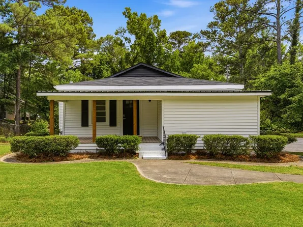 3204 Weems Rd, Columbus, GA 31909