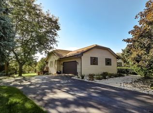 5799 Targee Trl, Roscoe, IL 61073