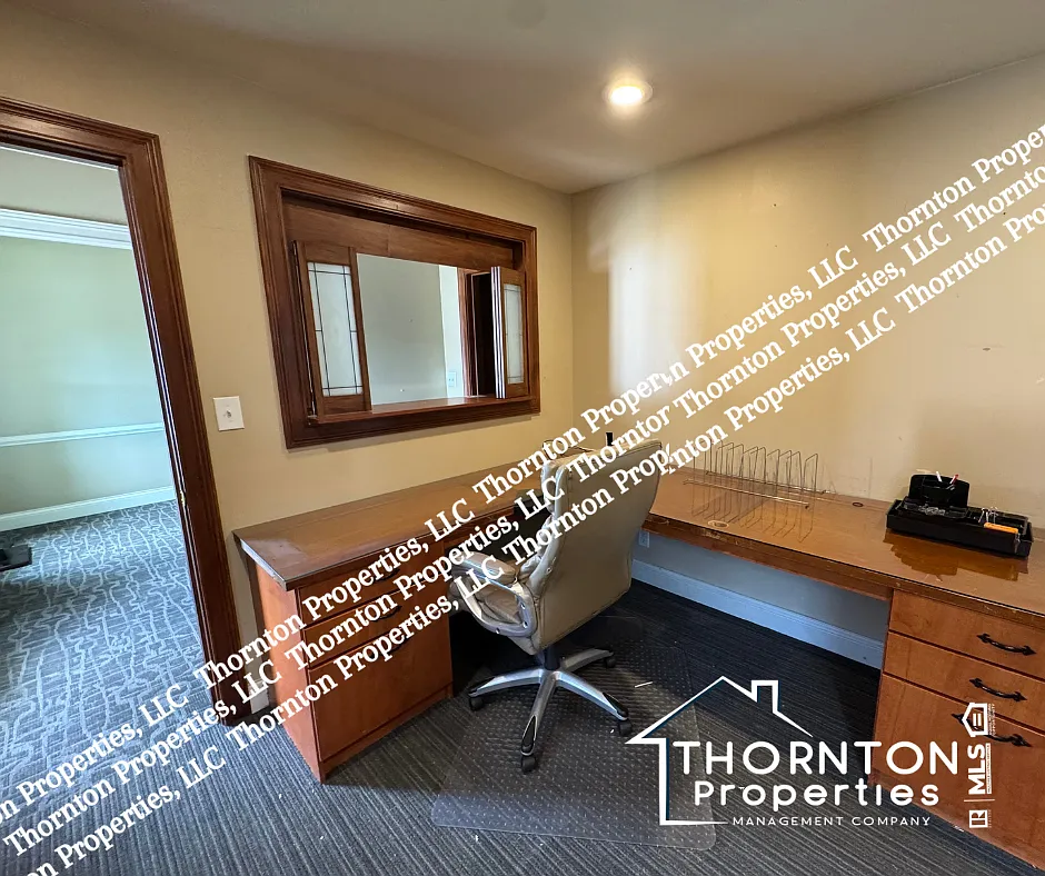 5 bed, 1750 sqft, $2,000 — Photo 4