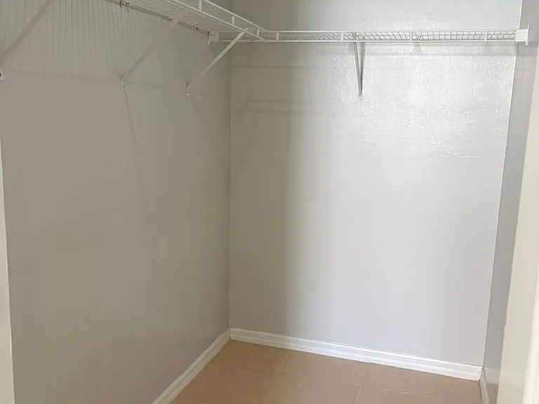 3619 Pine Oak Cir #108 — Photo 11