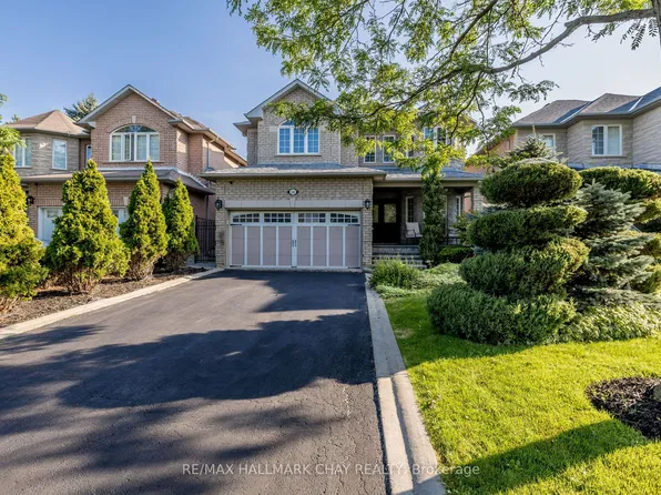 160 Golden Gate Cir, Vaughan, ON L4H 1N6