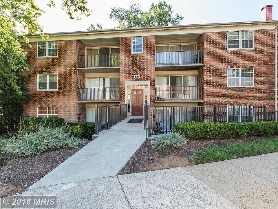 1st image of 886 College Pkwy APT 202