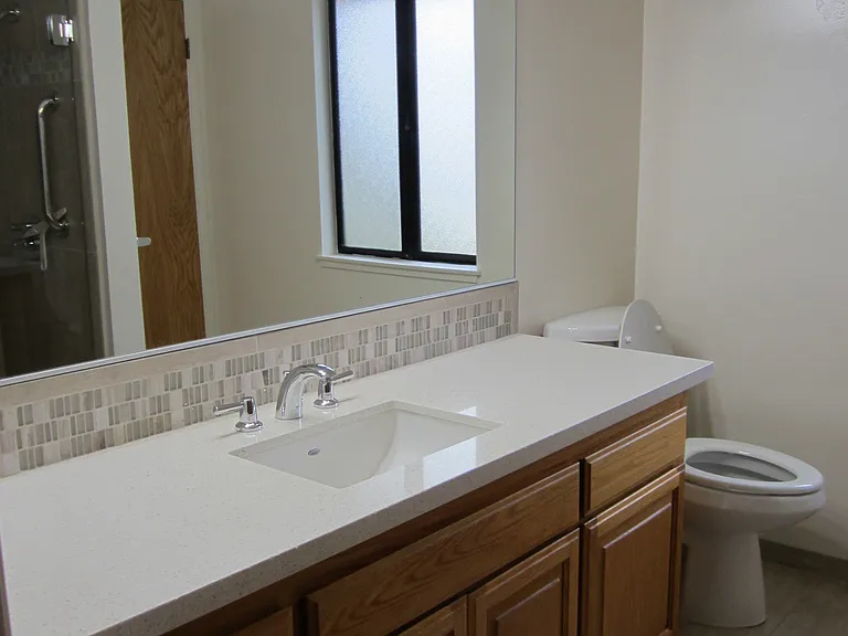 3725 Lincolnwood Dr — Photo 28