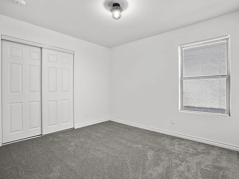 12842 Osmotherley Ave — Photo 21